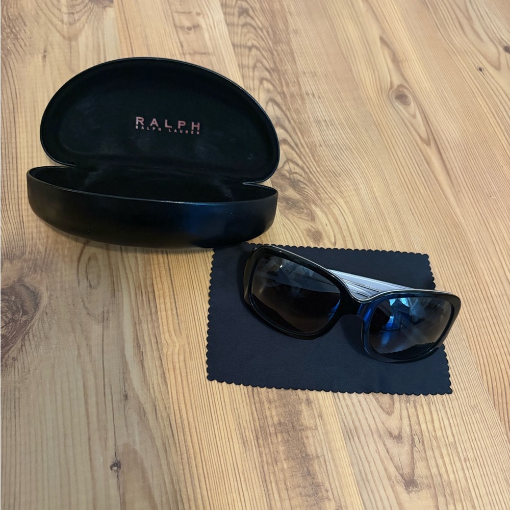 Ralph Lauren Women’s Black Sunglasses with Case
